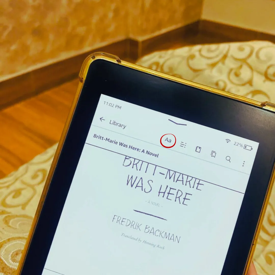 kindle tips and tricks showing customization of font