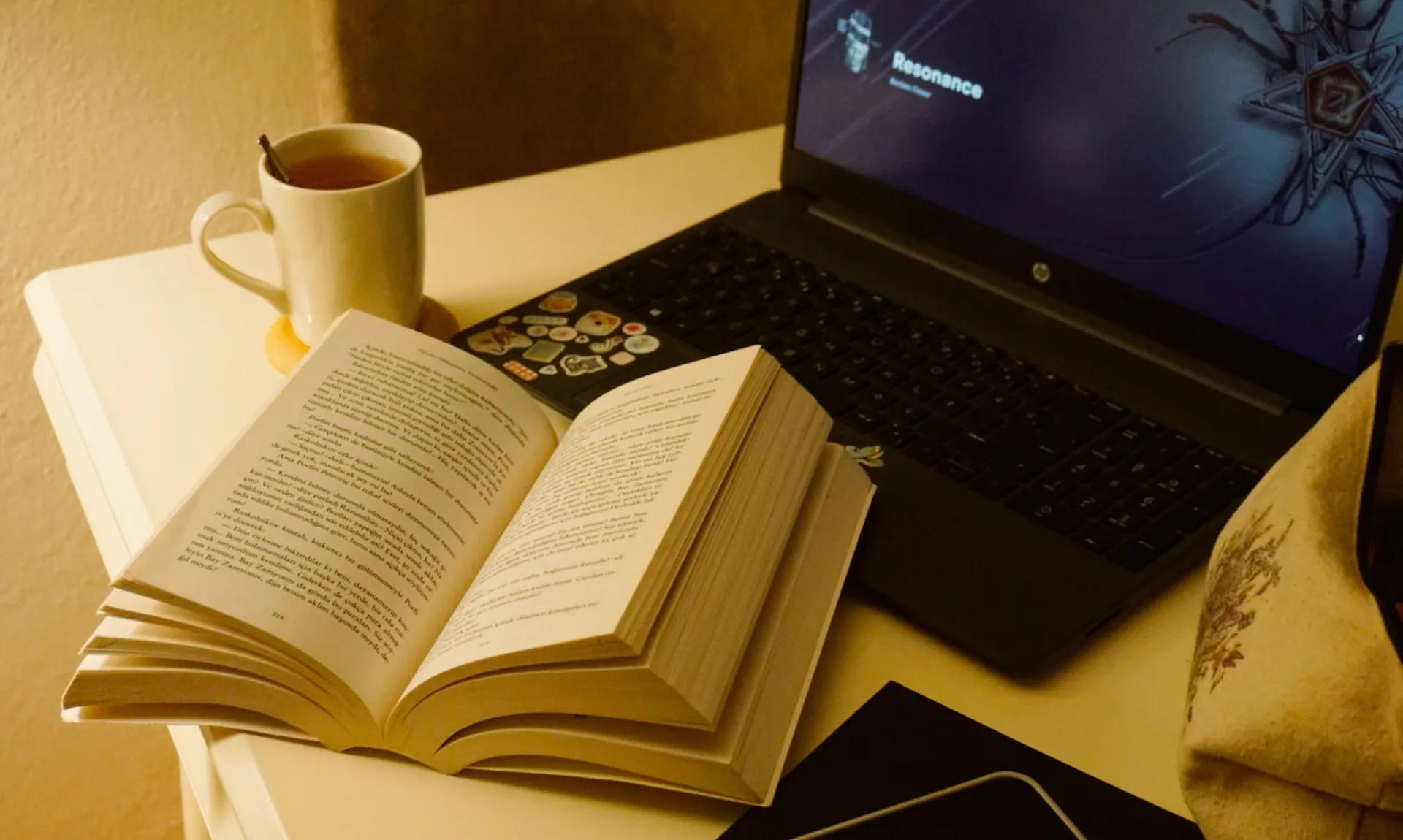 books to stop doomscrolling