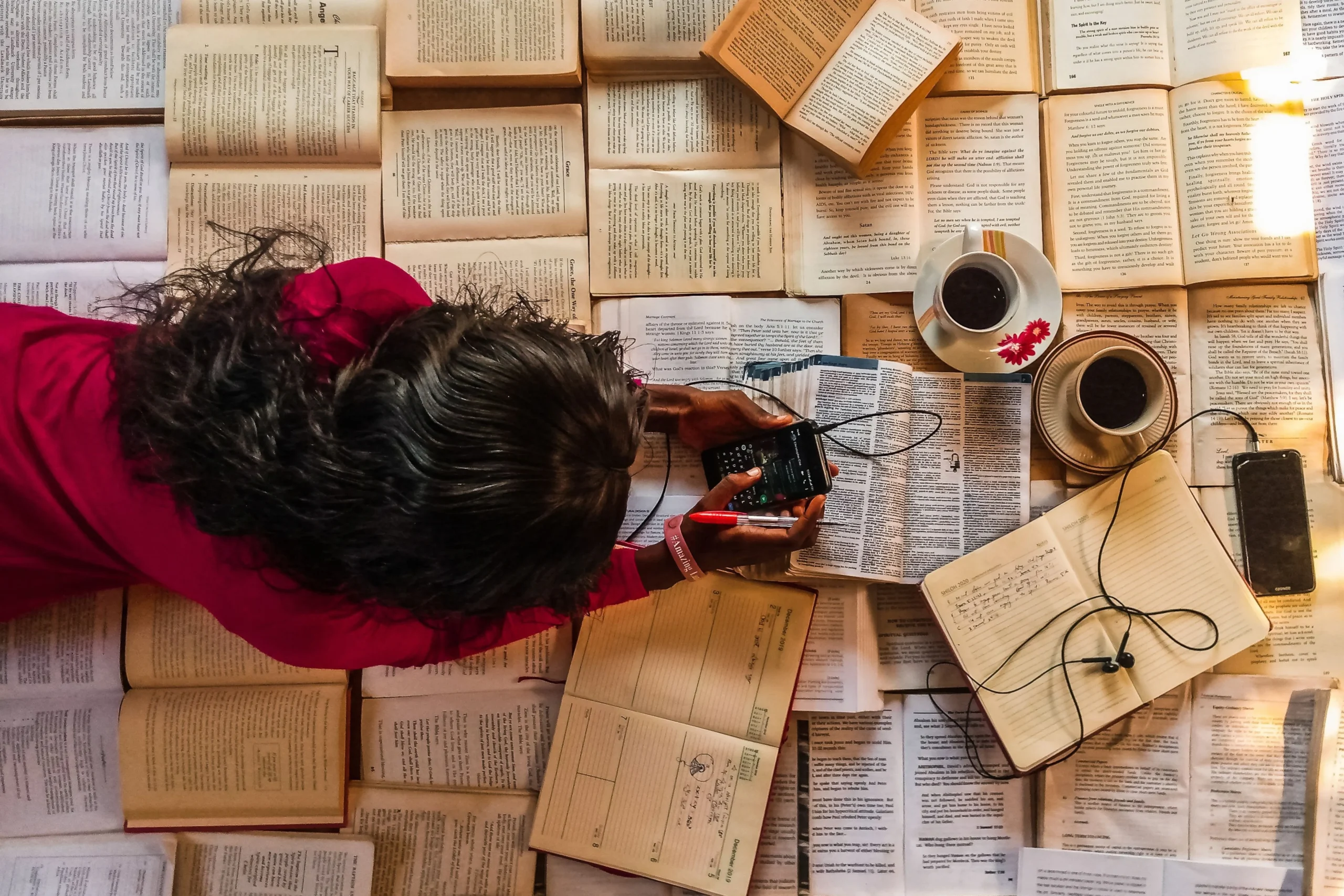 fast-paced thrillers to read instead of doomscrolling